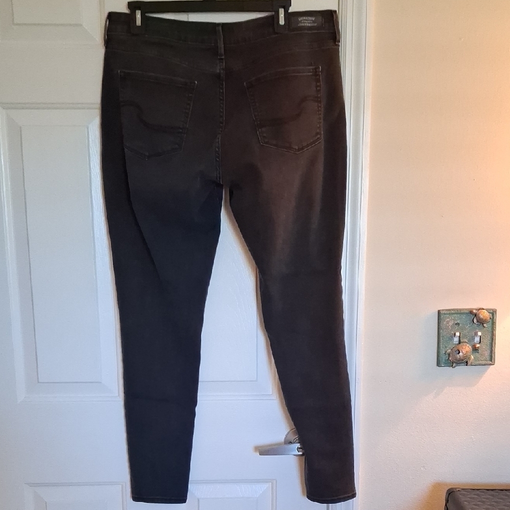Levi's Women's Chocolate Skinny Jeans - Picture 3 of 4